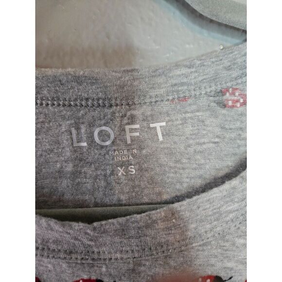 LOFT Women's Gray Ladybug Everyday Crew Tee Size XS - Picture 3 of 4